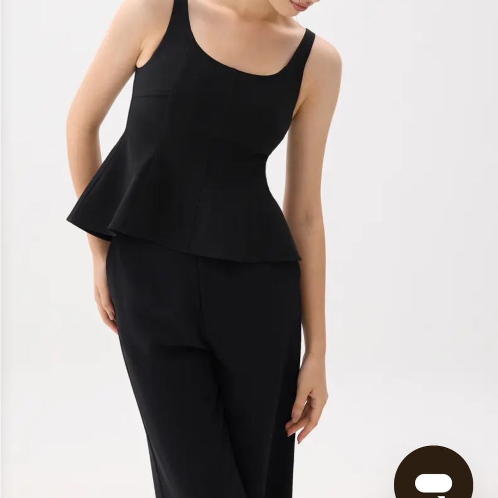 Scoop Neck Peplum Top